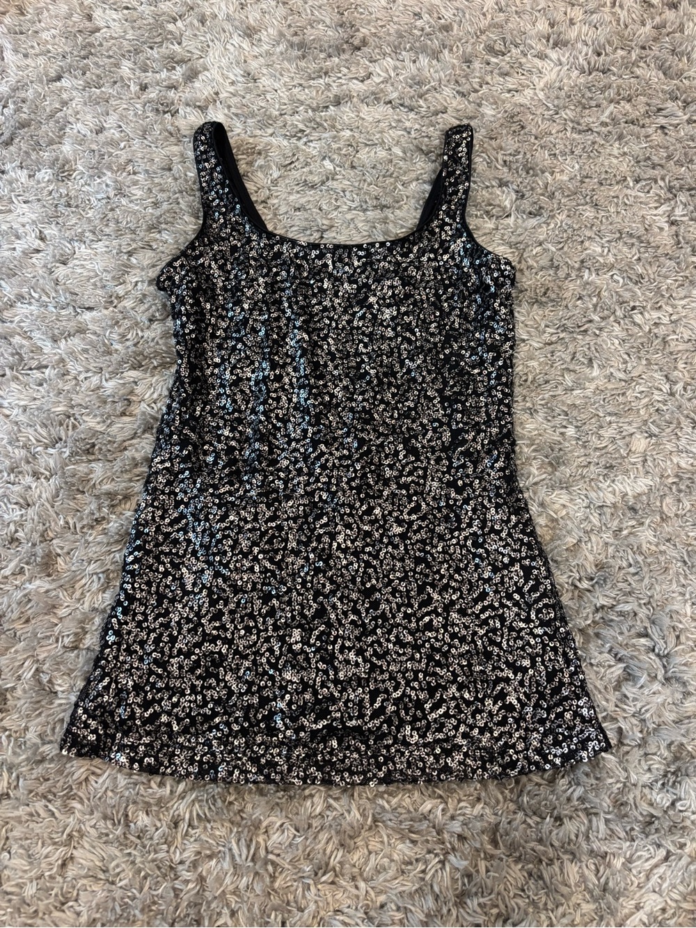 imaginary voyage Black and Silver Sequin Strapless Top